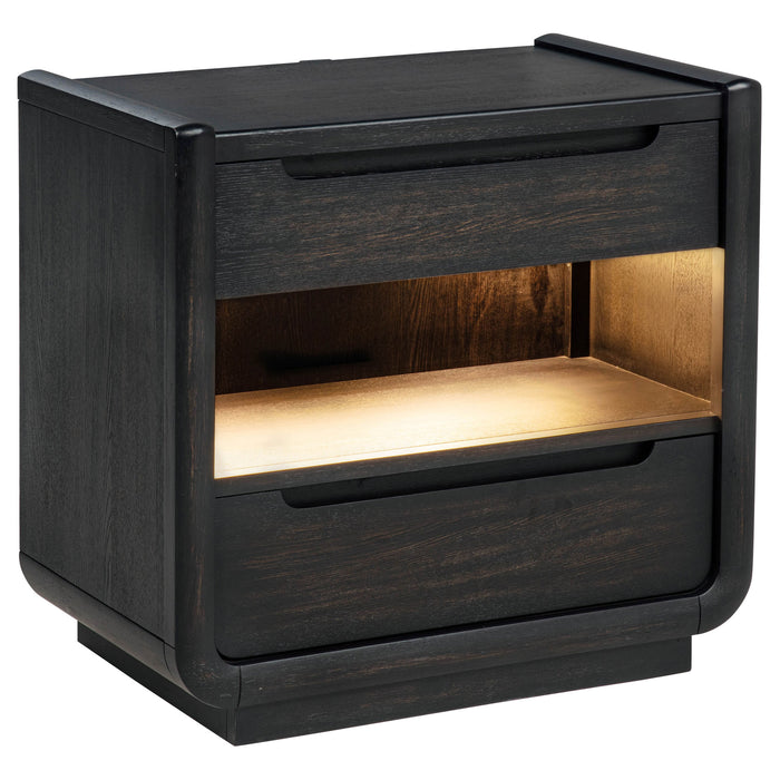 Leandro Bedroom Set
