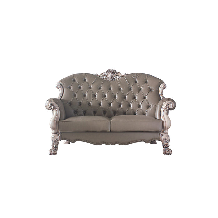 Loveseat w/3 Pillows