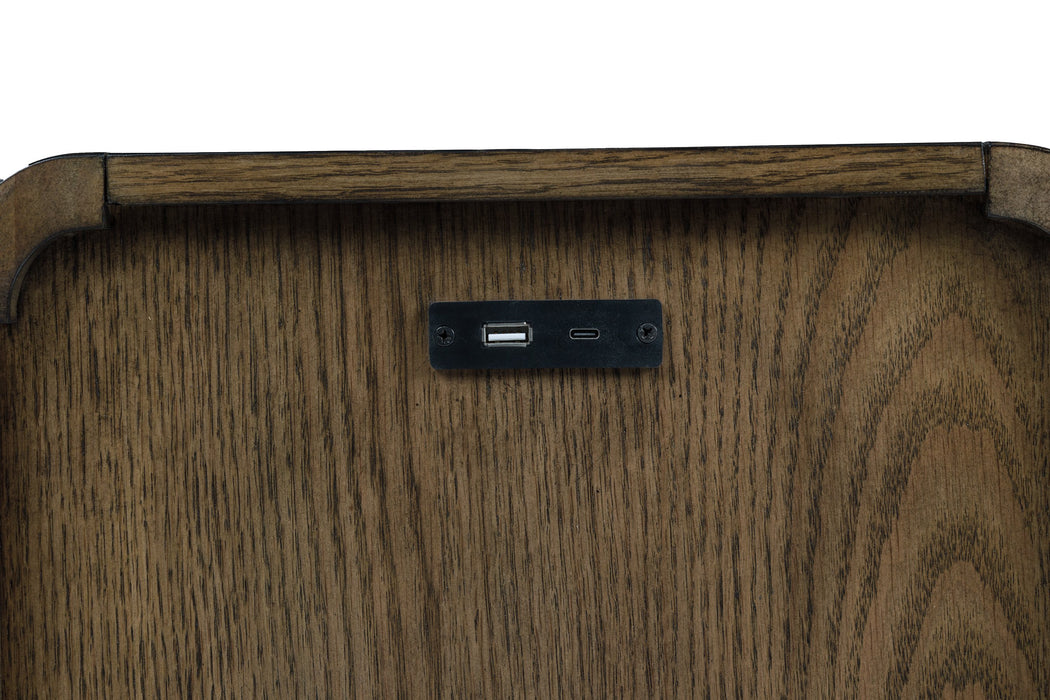 Jensworth Accent Table