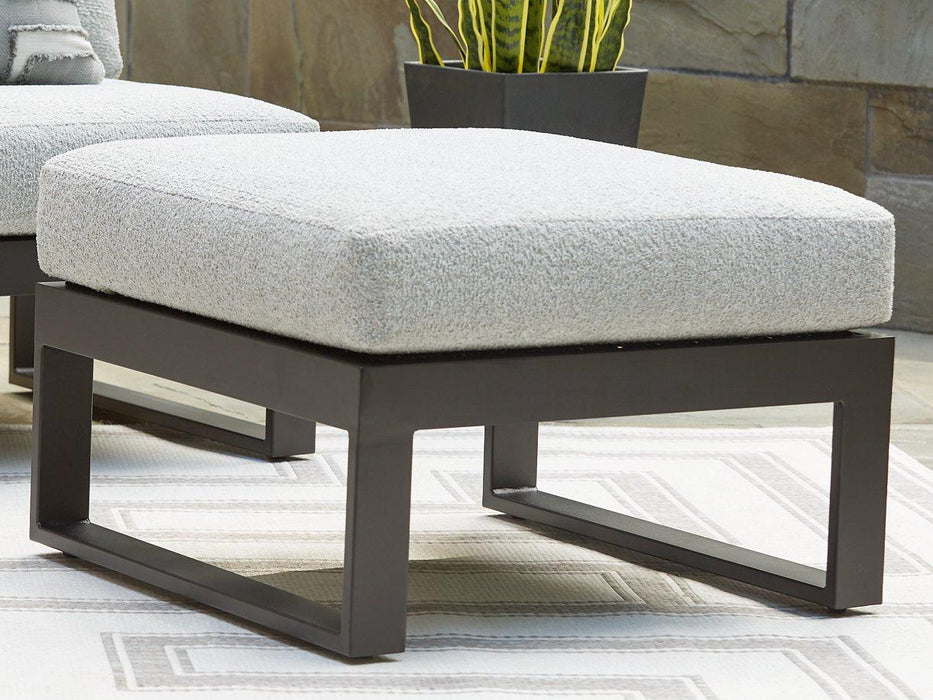 Beachloft Outdoor Seating Set