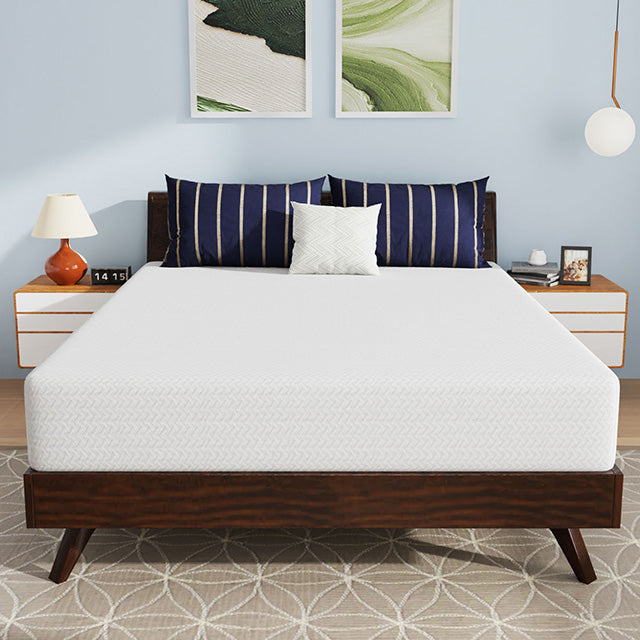 Nasturtium 10" Queen Bamboo Charcoal Infused Memory Foam