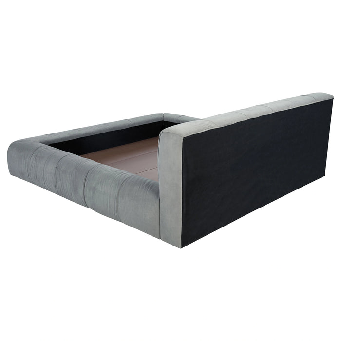 Wilshire Panel Platform Bed