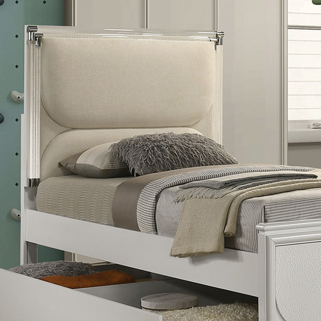 Lareina Bedroom Set